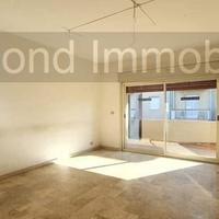 Appartamento 4,5 vani con garage a Giarre centro