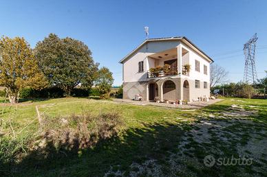 CASA INDIPENDENTE A VITERBO