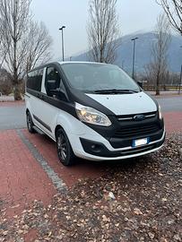 Ford Tourneo Coustom