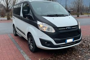 Ford Tourneo Coustom