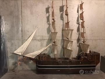 Veliero galeone costruzione artigianale