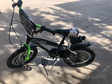 Bicicletta BMX BKT 16 pollici da bimbo nero/verde