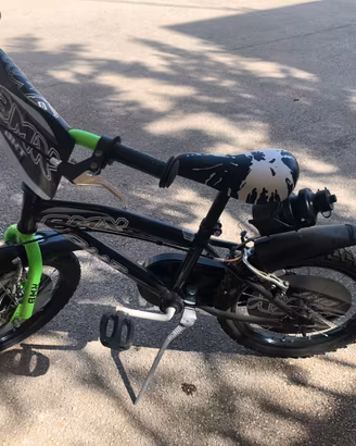 Bicicletta BMX BKT 16 pollici da bimbo nero/verde