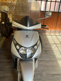 Piaggio Beverly 500