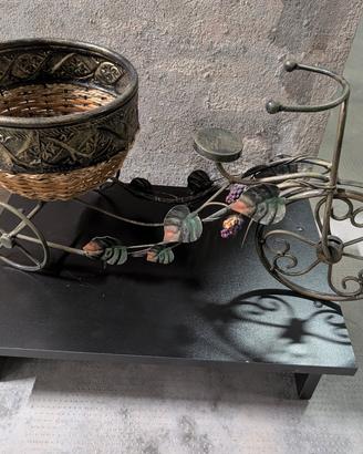 Portapiante Triciclo Vintage in FERRO BATTUTO