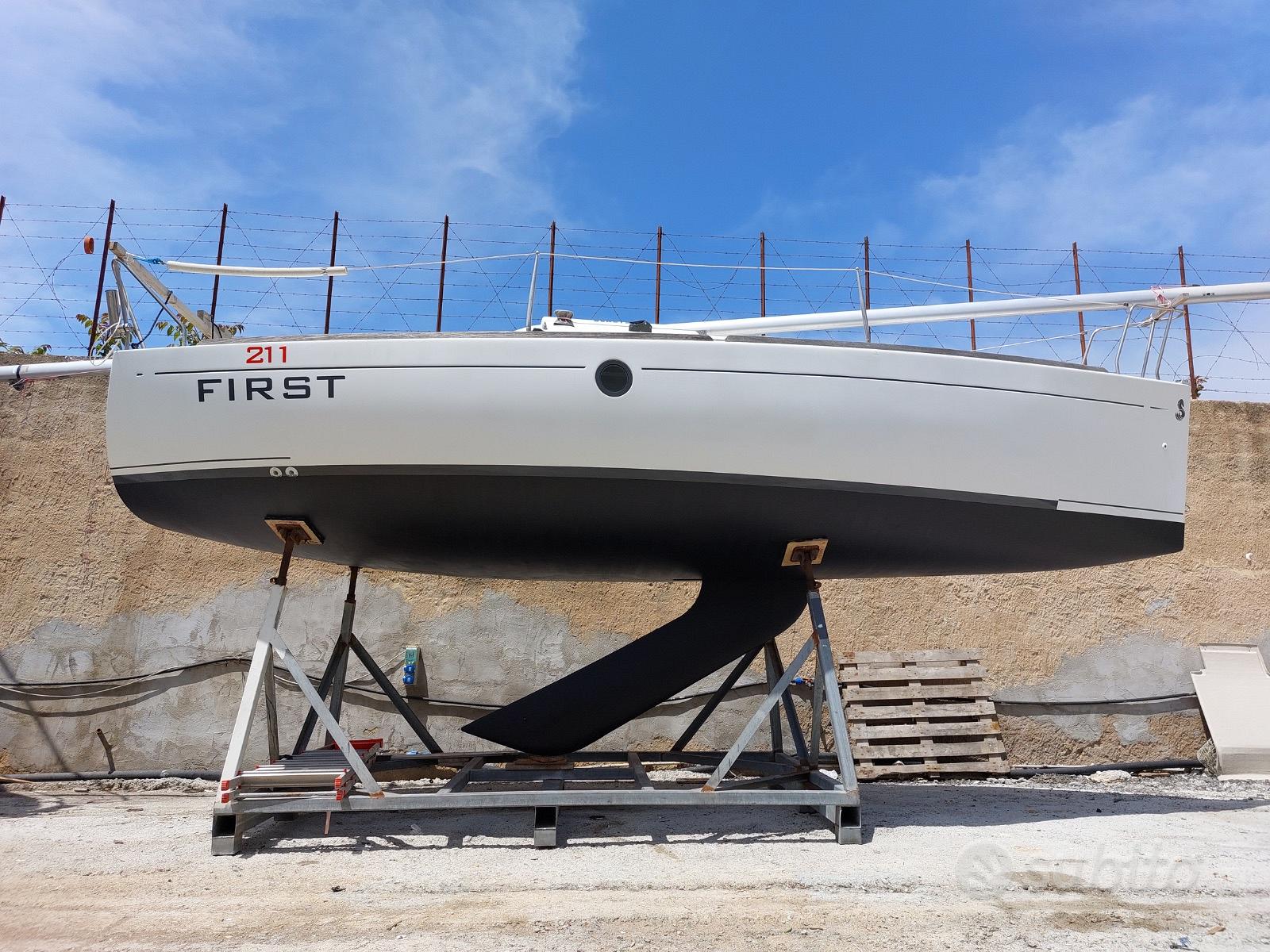 FIRST 211 (BENETEAU) — View photo 1