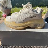 Balenciaga Triple s “triple white”