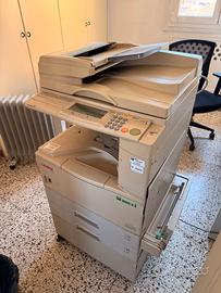 Multifunzione stampante Lanier 5222 semifunziona