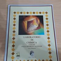 Libro "Laboratorio di chimica"