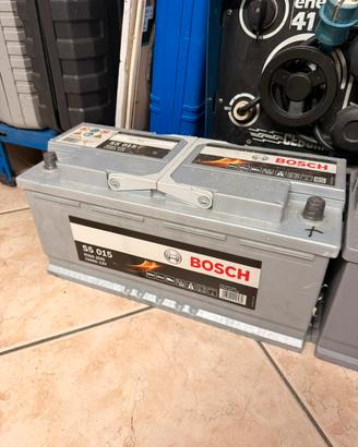 Batteria Bosch S5 015 110Ah 920A 12V – Usata