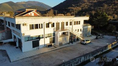 NEGOZIO A SAN PIETRO INFINE