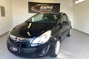 Opel Corsa 1.2 3 porte b-color