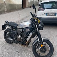 Yamaha XSR 700 - 2016