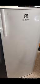 Congelatore verticale Electrolux 