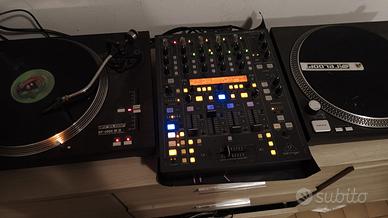giradischi reloop  con mixer behringer e puntine 