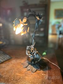 Lampada da tavolo ferro battuto antica anni ‘30
