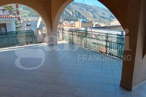 Carini/Paese panoramico 4 vani con terrazzo