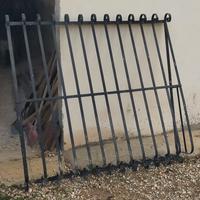 Inferriata protezione misure 142 x 130 altezza