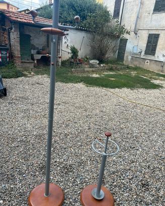 Appendiabiti e porta obrelli