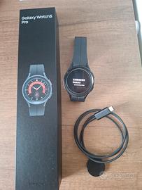 Galaxy Watch5 Pro 45mm Titanio e vetro Zaffiro