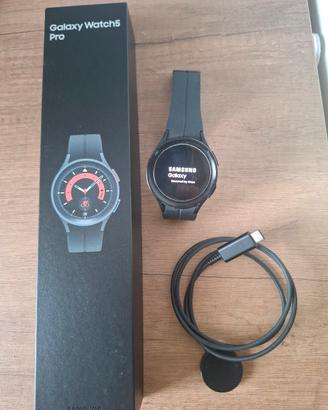 Galaxy Watch5 Pro 45mm Titanio e vetro Zaffiro