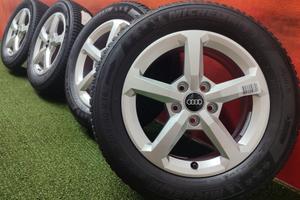 Cerchi Audi Q2 Gomme Inver 2023 Michelin 205 60 16
