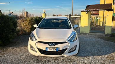 hyundai i30 1.6 CRDi