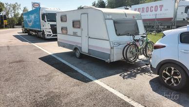 Roulotte marciante 5 posti con veranda