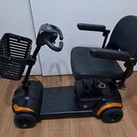 Scooter per anziani/disabili