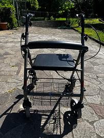 Deambulatore Pieghevole per anziani