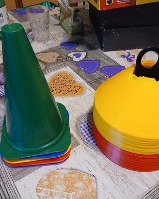 set coni e cinesini