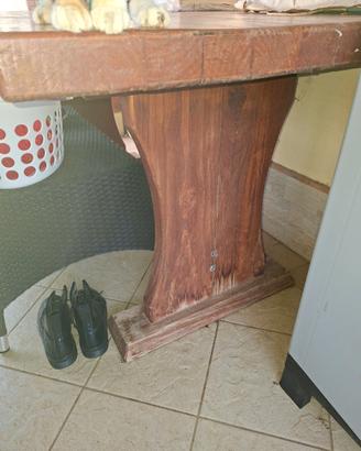 Tavolo Fratino in legno massello arte povera