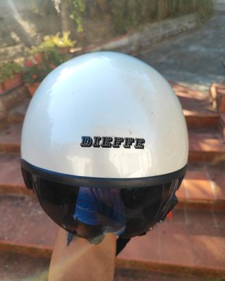 Casco DIEFFE the legend