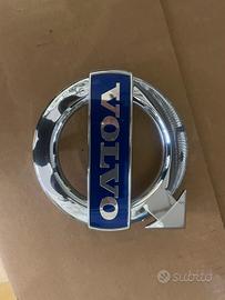 Volvo XC 70 - Stemma mascherina anteriore