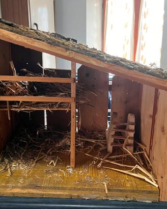 Capanna presepe in legno