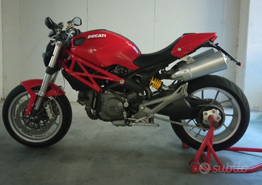 Ducati Monster 1100