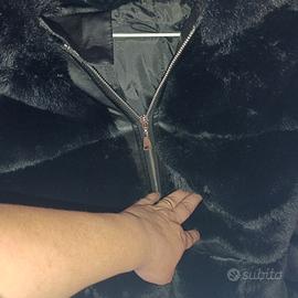giacca eco pelle  con pellicciotto nuova  tg sbagl