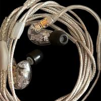 Shure SE 215 IEM monitor