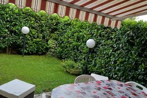 Appartamento in villa in residence con PISCINA