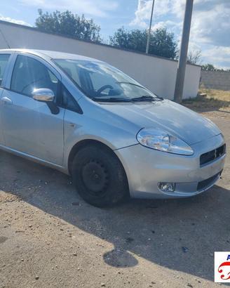 FIAT GRANDE PUNTO 199 1.3 D MULTIJET -ricambi