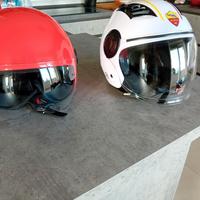 Caschi per scooter mai usati