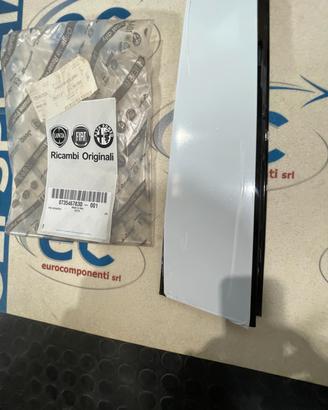 735467830 Modanatura porta destra Lancia Ypsilon
