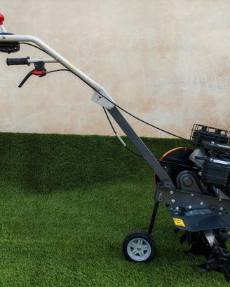 Motozzappa OLEO-MAC MH 155 K.