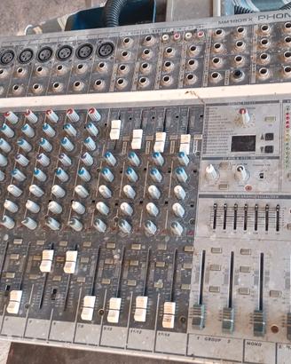 Mix phonic