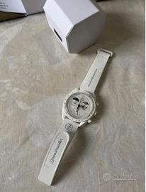 Omega Moonswatch Gold Bianco