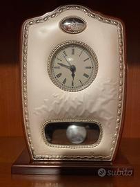 Orologio da tavola con pendolo