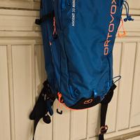 Zaino ORTOVOX AVABAG ASCENT 30 litri con airbag