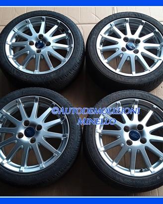 Cerchi in lega + gomme 195 45 R16 per FORD Fiesta