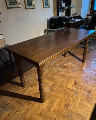 Tavolo antico in legno pregiato