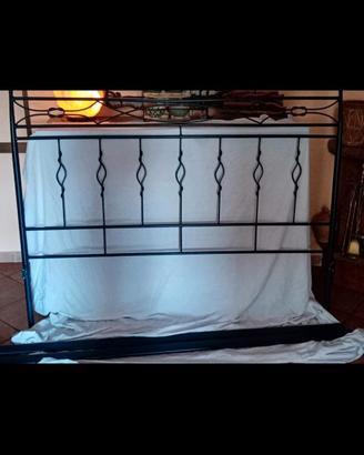 Letto in ferro